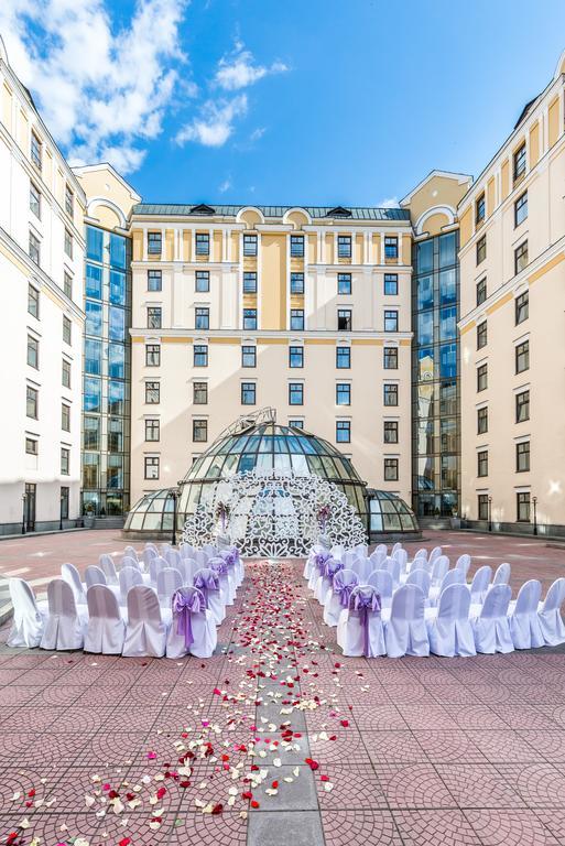 Moscow Marriott Grand Hotel Exterior photo